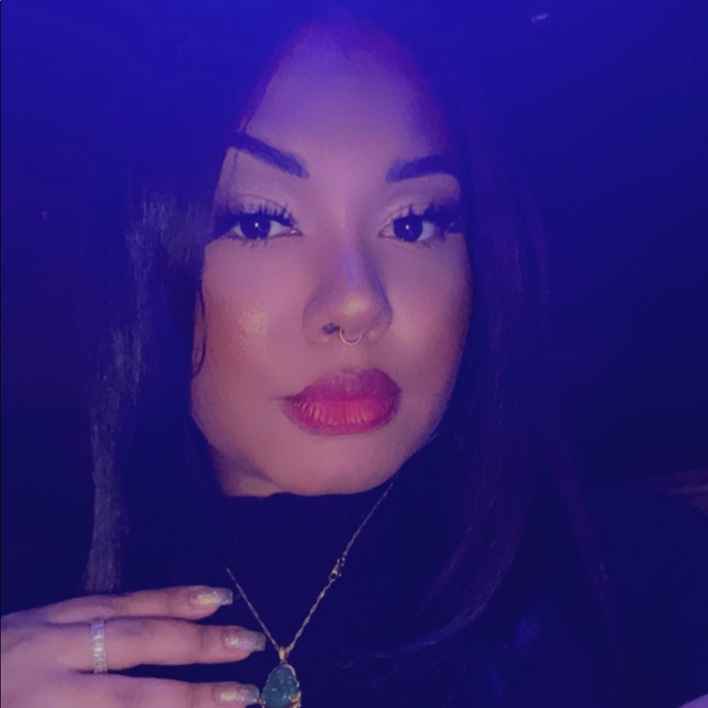 Meet your Posher, Mel